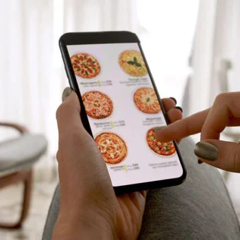 Experiencia Móvil: ¿Cómo optimizar tu sitio web para mejorarla?